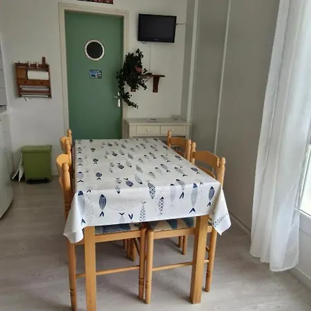 30m - Marina 5 - 31 Allee Des Pinons - 1-1